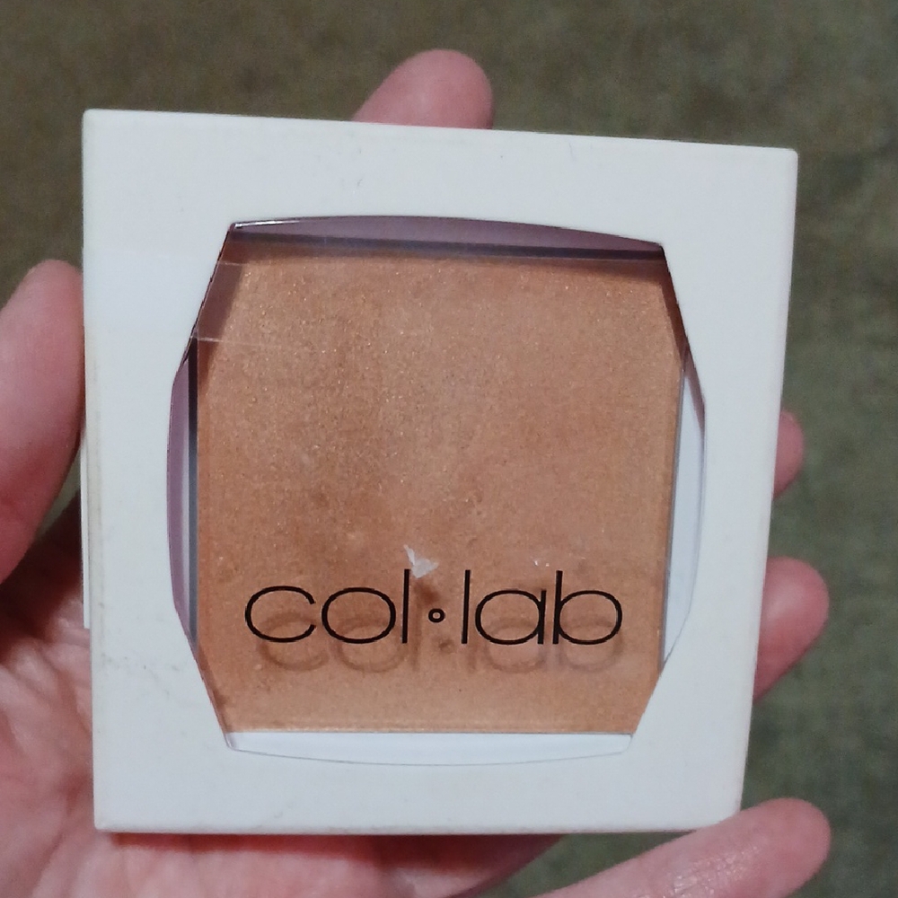 Col-lab Highlighter in Gold